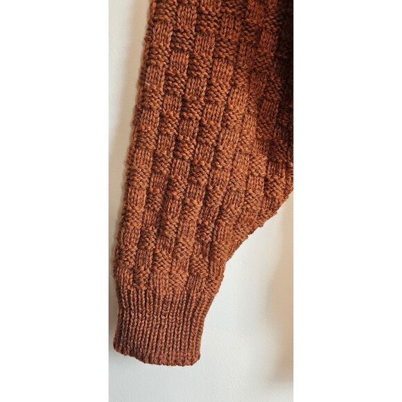 Cabela's 100% Pure New Wool Men's Sweater, Rust, Sz L, Ireland - Picture 3 of 5